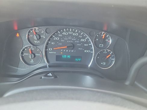 New 2025 GMC Savana 3500 w/ Power Convenience Package image 22