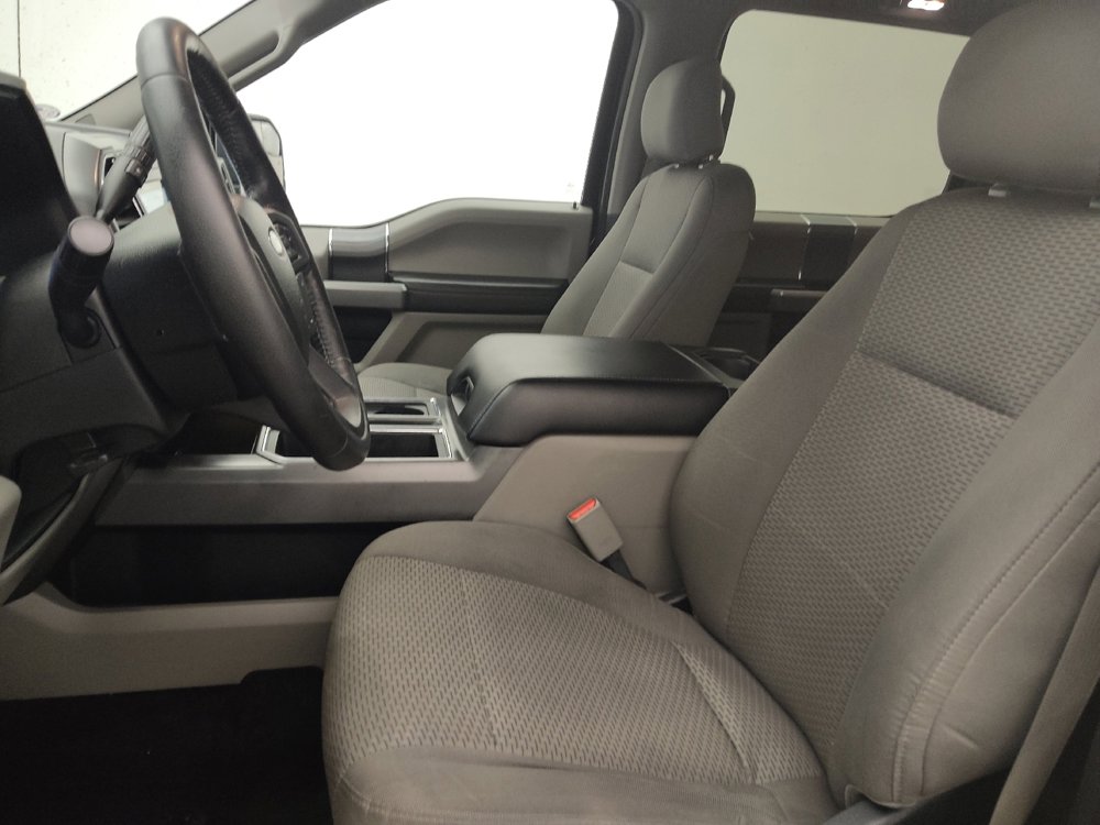 Used 2016 Ford F150 XLT w/ Equipment Group 302A Luxury RWD image 17