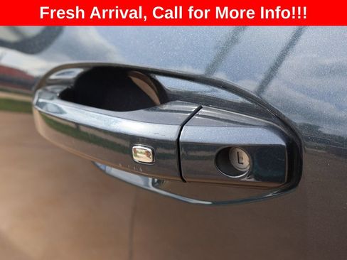 Used 2025 GMC Sierra EV Denali AWD/4WD image 13