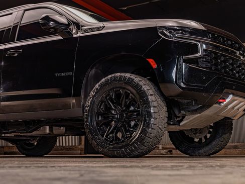 Used 2022 Chevrolet Tahoe Z71 w/ Luxury Package image 12