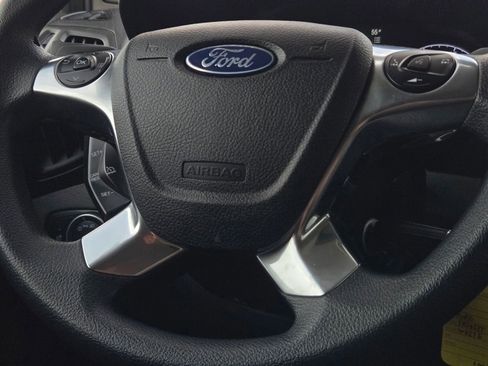 Used 2021 Ford Transit Connect XL image 34