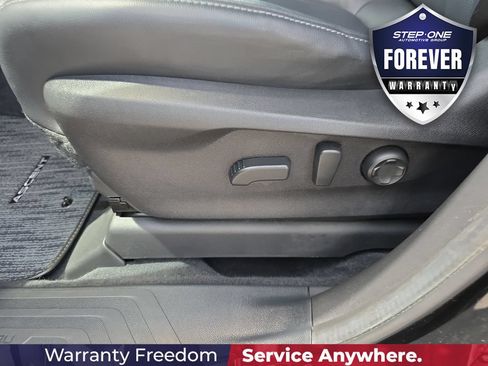 Used 2023 Subaru Ascent Limited AWD/4WD image 13
