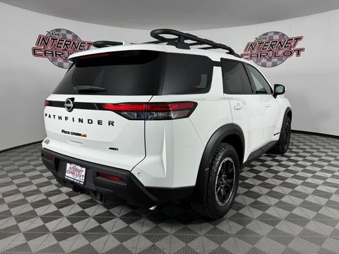 Used 2025 Nissan Pathfinder Rock Creek image 7