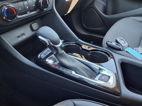 New 2026 Buick Encore GX Preferred image 8