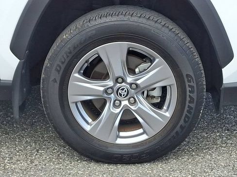 Used 2023 Toyota RAV4 XLE w/ Convenience Package AWD/4WD image 28