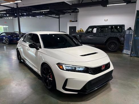 Used 2023 Honda Civic Type R image 37
