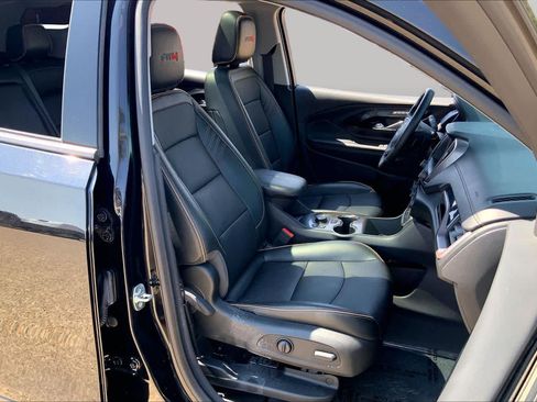 Used 2024 GMC Terrain AT4 w/ Infotainment Package II AWD/4WD image 9