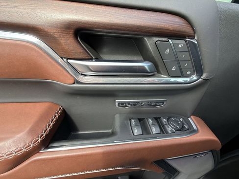 Certified 2024 GMC Sierra 1500 Denali Ultimate image 30