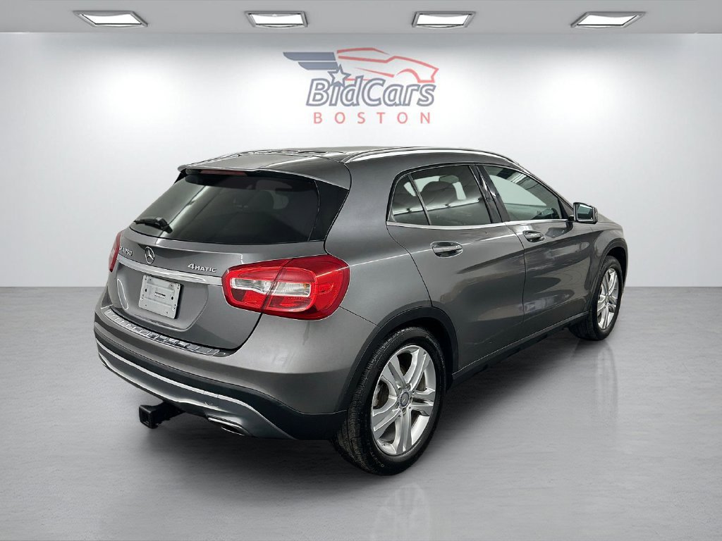 Used 2017 Mercedes-Benz GLA 250 4MATIC image 4