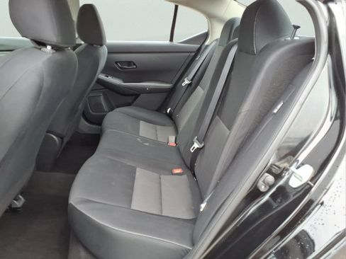 Used 2025 Nissan Sentra SV FWD image 21