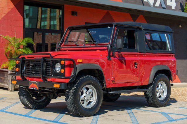 Used 1994 Land Rover Defender 90 AWD/4WD image 1