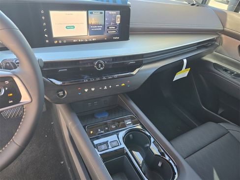 New 2026 Nissan Murano Platinum image 23