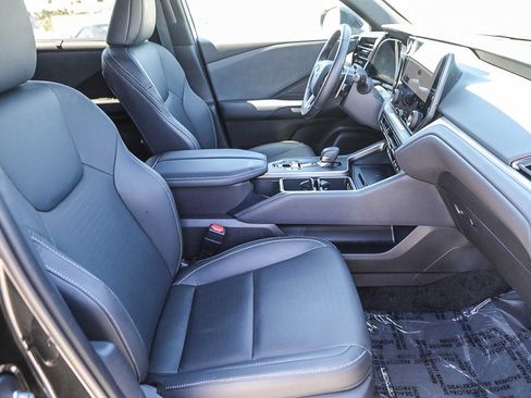 Used 2025 Lexus TX 350 AWD w/ Technology Package image 16