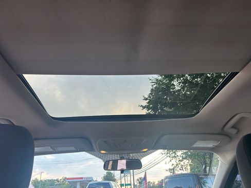 Used 2018 Ford Escape SE image 38