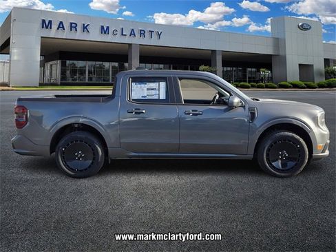 New 2026 Ford Maverick Lobo image 2