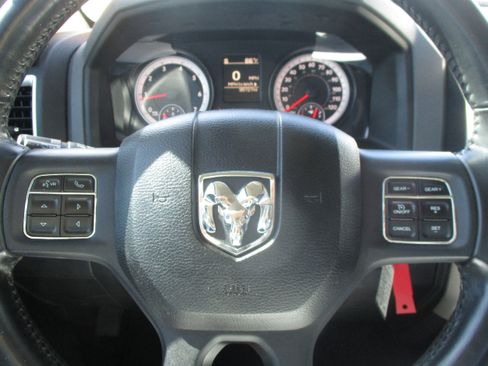 Used 2015 RAM 1500 Big Horn AWD/4WD image 10
