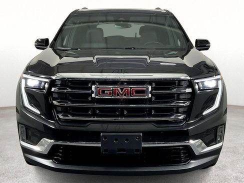 Used 2024 GMC Acadia Elevation image 5