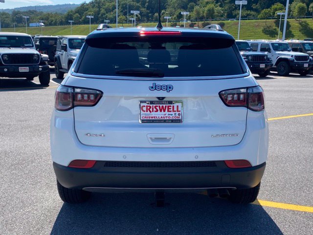 Used 2022 Jeep Compass Limited AWD/4WD image 4