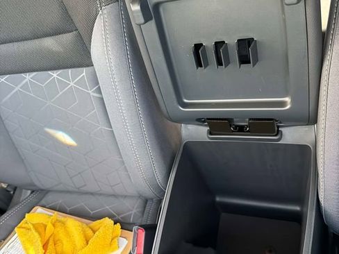 New 2026 Nissan Frontier SV AWD/4WD image 25