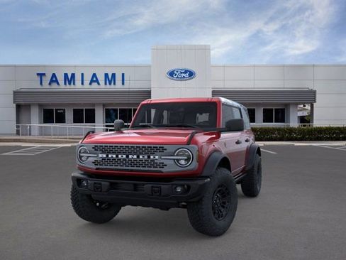 New 2026 Ford Bronco Badlands w/ Sasquatch Package AWD/4WD image 2