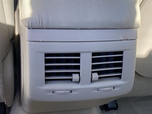 Used 2006 Toyota Avalon XLS image 14