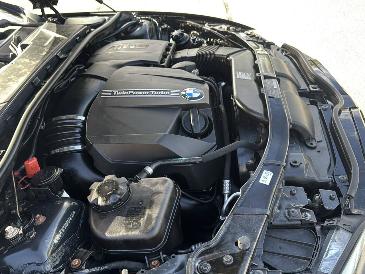 Used 2013 BMW 335i xDrive Coupe AWD/4WD image 38