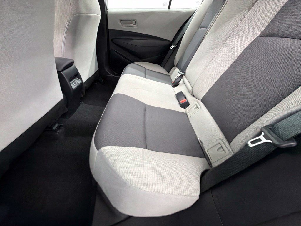 Certified 2026 Toyota Corolla LE FWD image 37