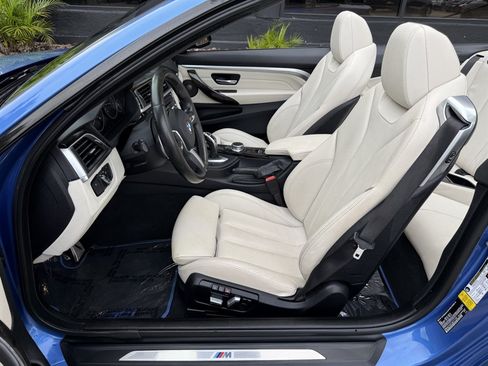 Used 2018 BMW 430i Convertible RWD image 16