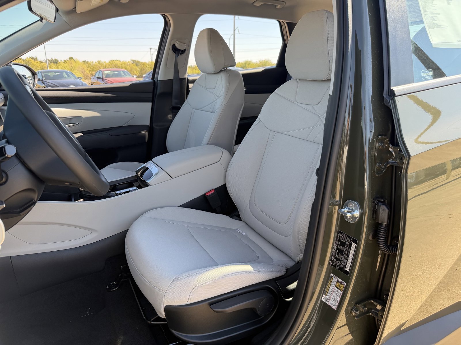 Certified 2026 Hyundai Tucson SE FWD image 24