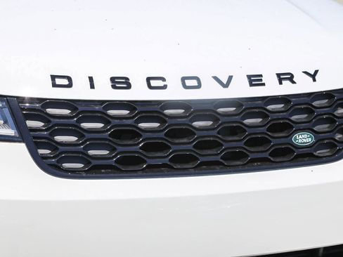 New 2025 Land Rover Discovery Dynamic SE image 5