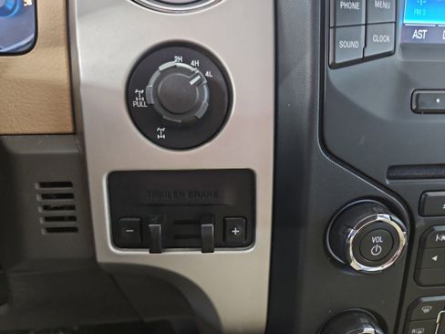 Used 2014 Ford F150 XLT w/ Equipment Group 302A Luxury image 13