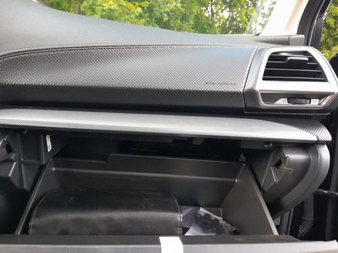 Used 2019 Subaru Forester Limited AWD/4WD image 38