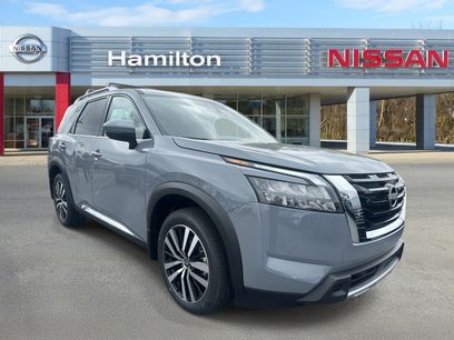 New 2025 Nissan Pathfinder Platinum w/ Cargo Package