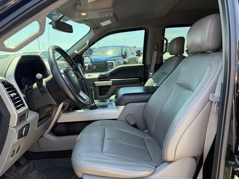 Used 2018 Ford F150 Lariat w/ Equipment Group 501A Mid AWD/4WD image 5