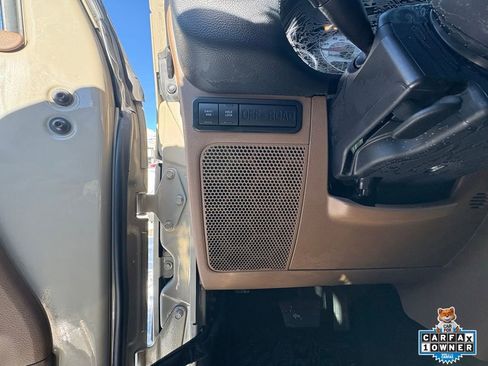 Used 2018 Jeep Wrangler Unlimited Rubicon image 15