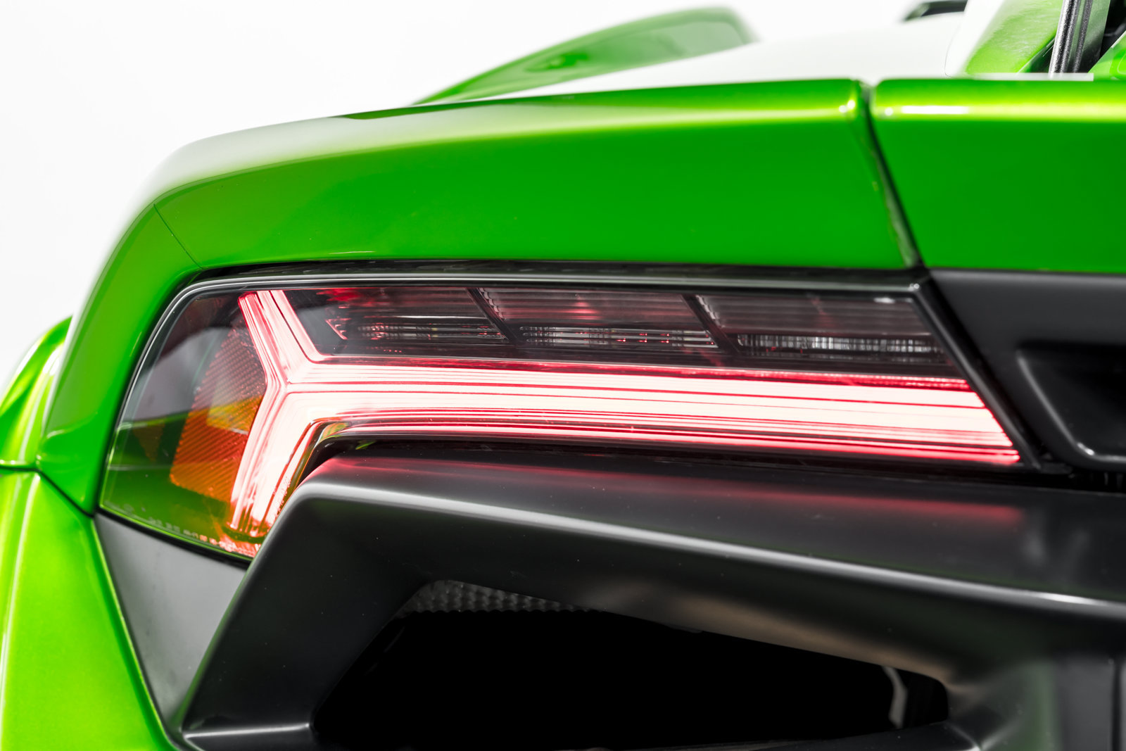 Used 2023 Lamborghini Huracan STO RWD image 55