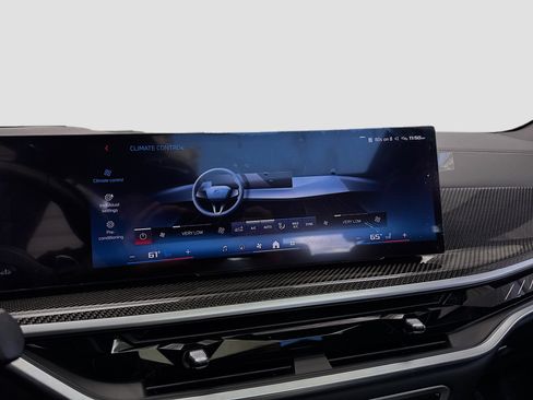 Used 2024 BMW X5 M60i w/ Executive Package image 12