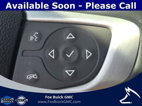 Used 2023 GMC Terrain SLT w/ LPO, Floor Liner Package image 13