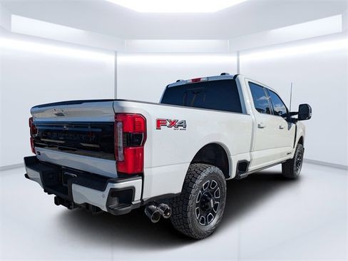 Used 2025 Ford F350 Platinum w/ FX4 Off-Road Package image 3