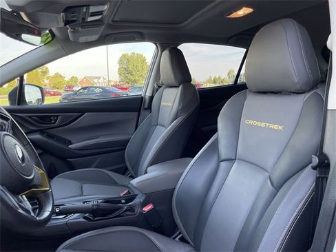 Used 2022 Subaru Crosstrek 2.5i Sport w/ Moonroof Package image 11