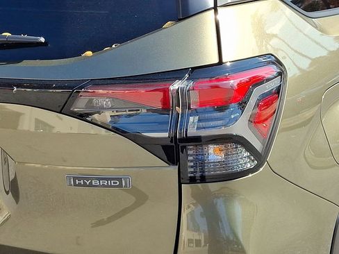 Used 2025 Subaru Forester Touring w/ Touring Package image 10