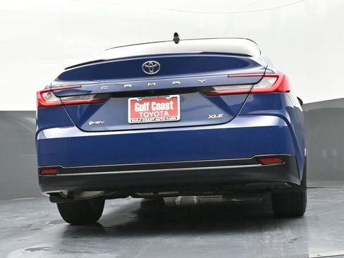Certified 2025 Toyota Camry XLE image 40