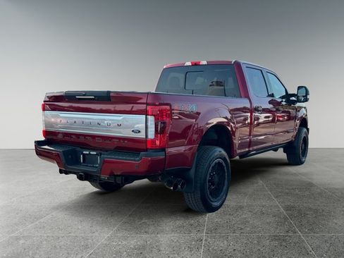 Used 2018 Ford F250 Platinum w/ Platinum Ultimate Package AWD/4WD image 6