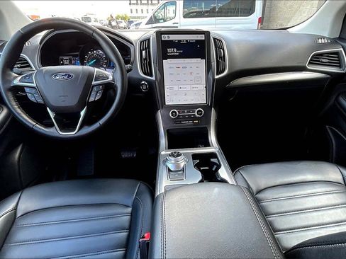 Certified 2022 Ford Edge SEL w/ Convenience Package image 14