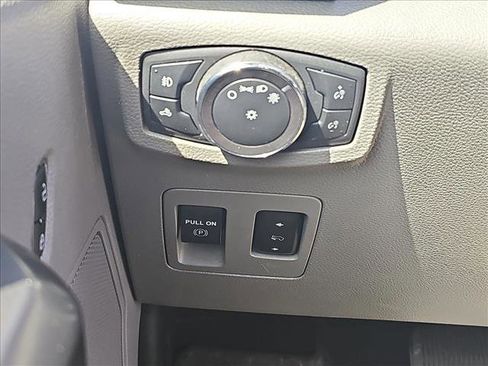 Used 2019 Ford F150 XLT w/ Equipment Group 302A Luxury image 22