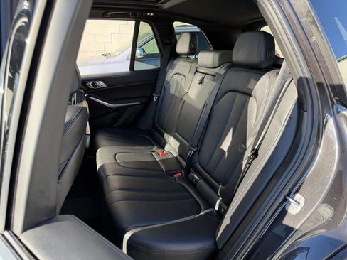 Used 2022 BMW X5 xDrive45e AWD/4WD image 27