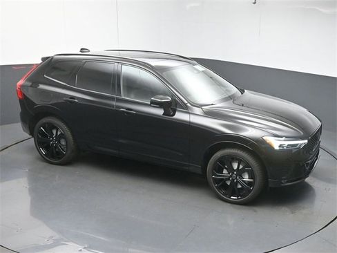 New 2026 Volvo XC60 B5 Ultra w/ Protection Package Premier image 41