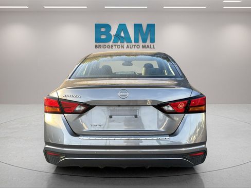 Used 2023 Nissan Altima 2.5 S image 8