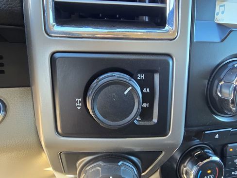 Used 2016 Ford F150 Lariat w/ Equipment Group 501A Mid image 26