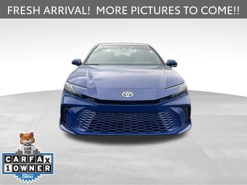 Used 2025 Toyota Camry XSE image 2